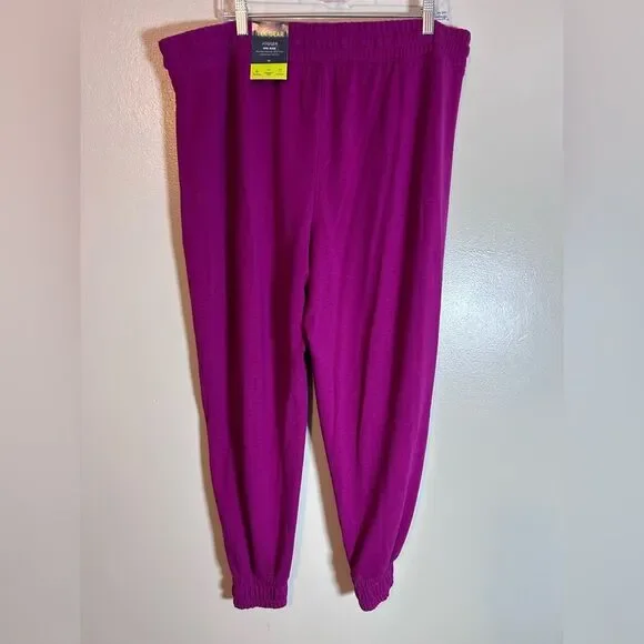 NWT Trek Gear Mid Rise Jogger berry color size 1X - Picture 2 of 10